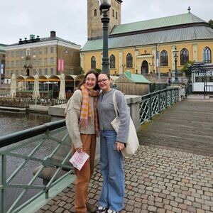 Meet your Posher, Emily and Andrea